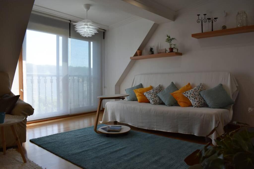 Precioso Atico En Pleno Centro De O Grove Apartman Kültér fotó